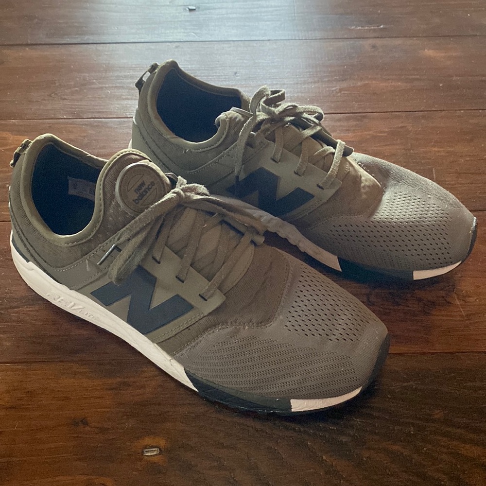 New Balance 247